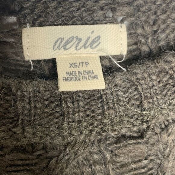 American Eagle wool blend tunic sweater. XS - Picture 3 of 4